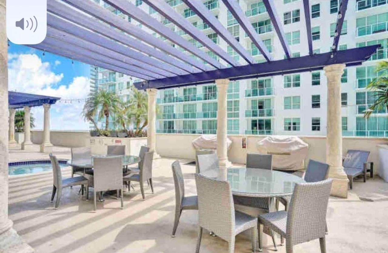 Luxurious 1Br High Rise Condo Brickell-Free Parking Miami Exterior photo