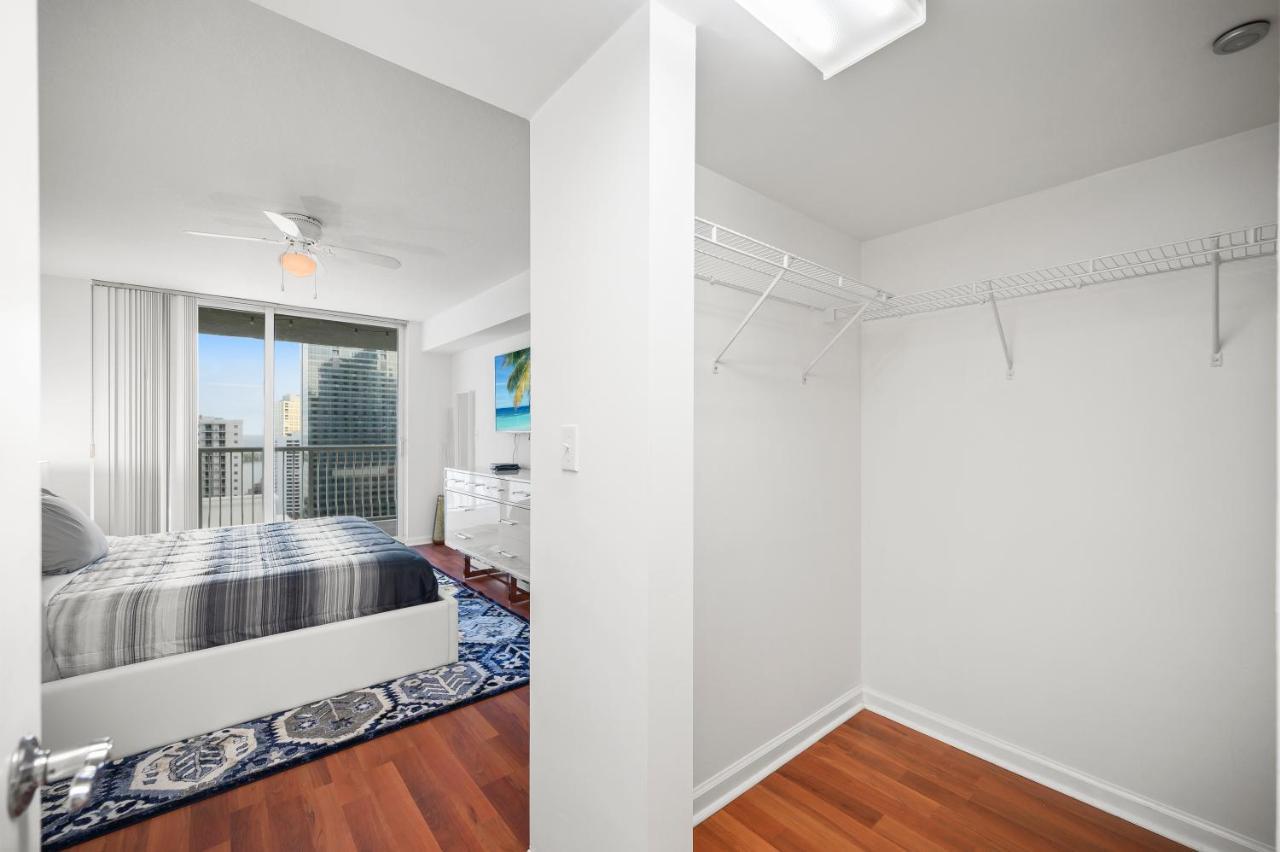 Luxurious 1Br High Rise Condo Brickell-Free Parking Miami Exterior photo