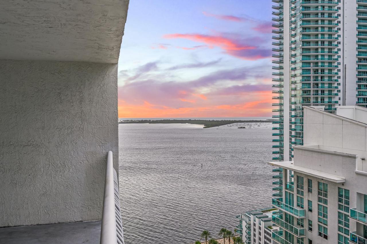 Luxurious 1Br High Rise Condo Brickell-Free Parking Miami Exterior photo